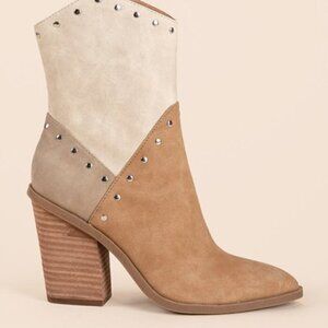 NWT Dolce Vita NEVADA Faux Leather Pointed toe Cowboy, Western Boots Size 8.5